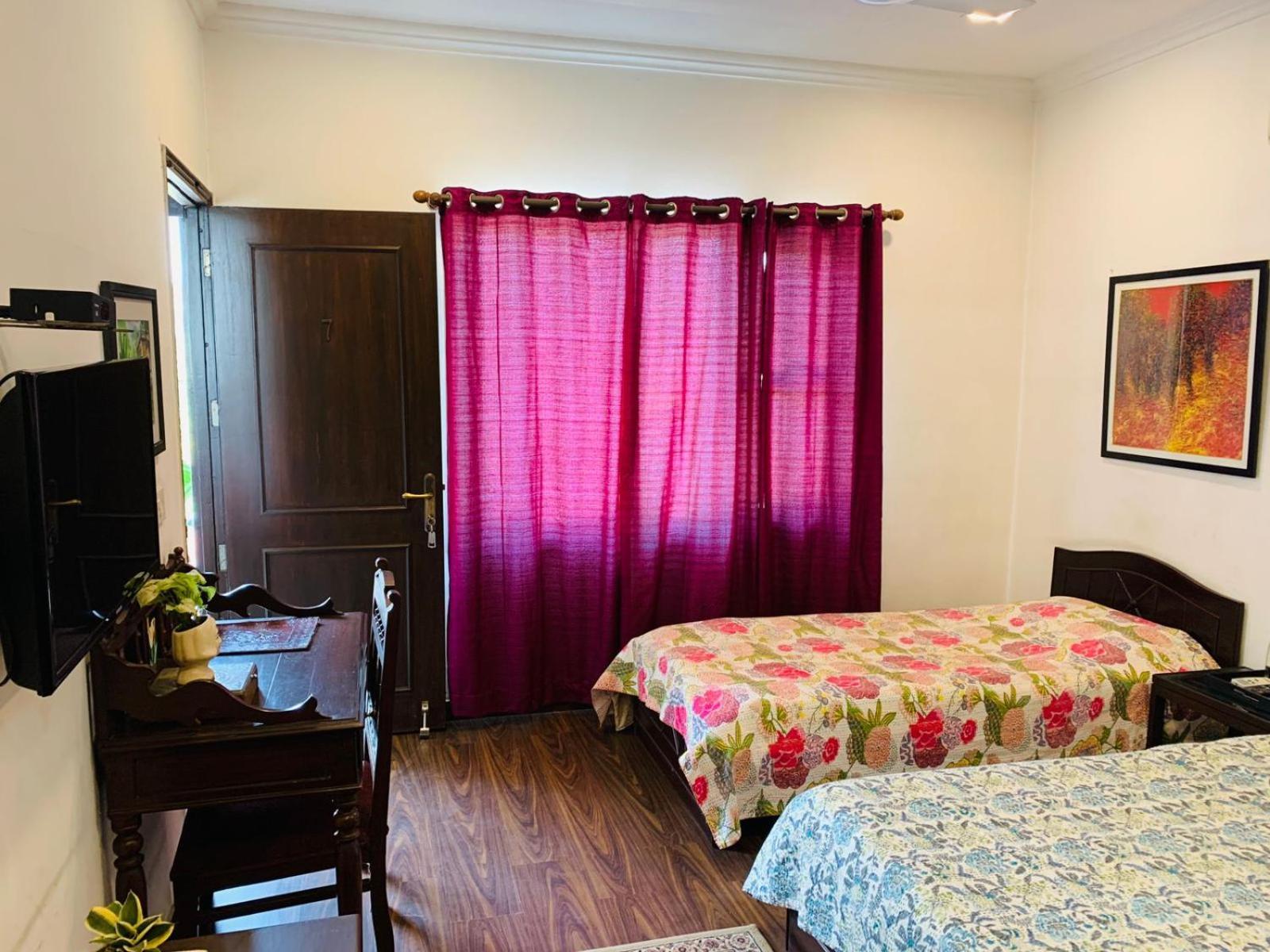 Vandana'S Bed And Breakfast New Delhi Extérieur photo