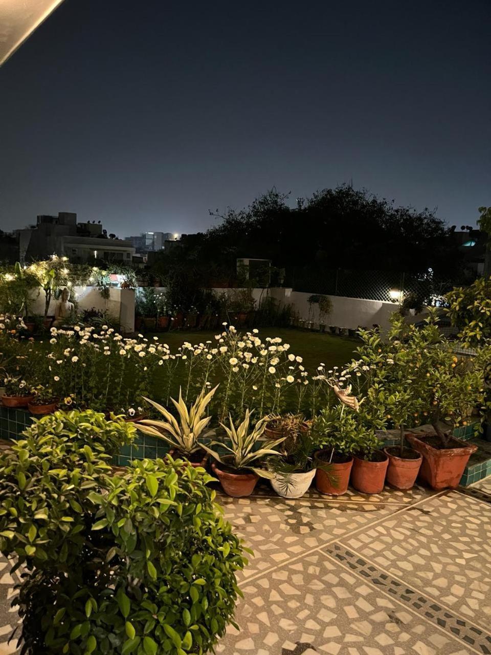 Vandana'S Bed And Breakfast New Delhi Extérieur photo